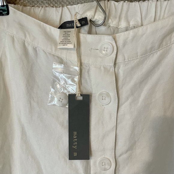 Matty M White Button Front Skirt - Picture 4 of 4